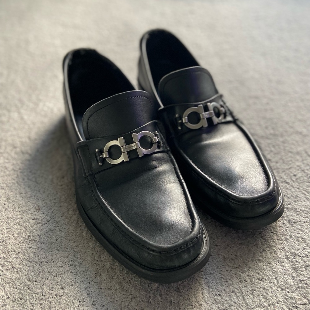 Salvatore Ferragamo men’s loafer/dress shoe